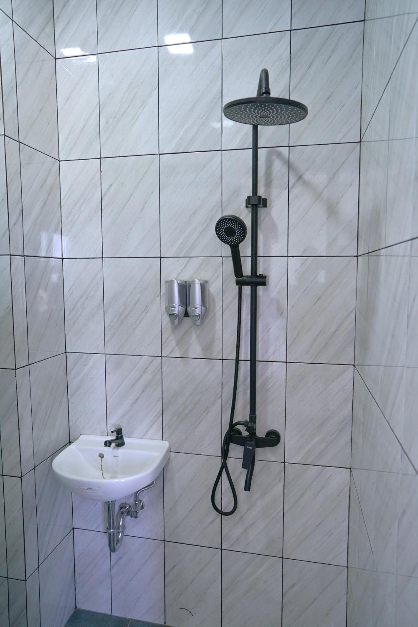 Arlita Guesthouse Cianjur Zewnętrze zdjęcie