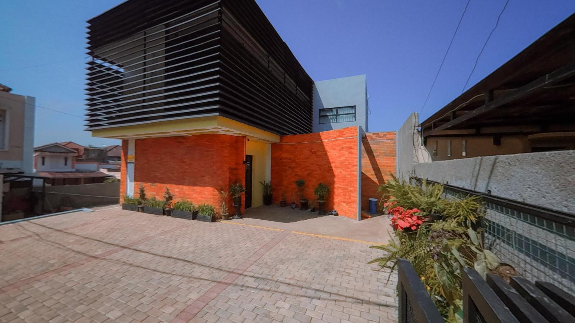 Arlita Guesthouse Cianjur Zewnętrze zdjęcie
